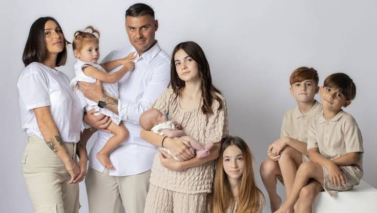 Illustration sur Familles nombreuses : aides spécifiques en 2026 - aides sociales en France